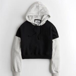 Hollister Cropped Grey and Black Hoodie